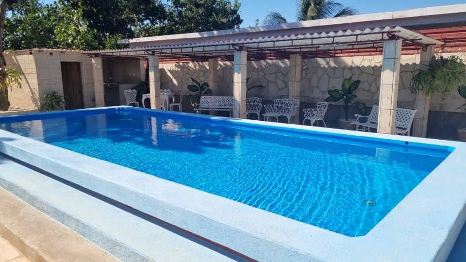 Piscina Los Palmares