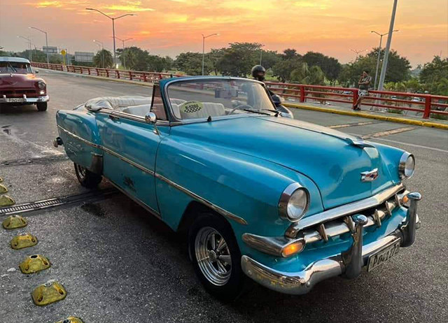 Foto-5-12-23-121312311-34-53-a.m